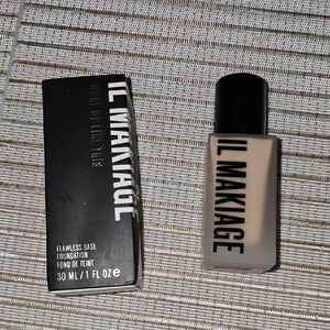 IL MAKIAGE Woke Up Like This Foundation CL 20